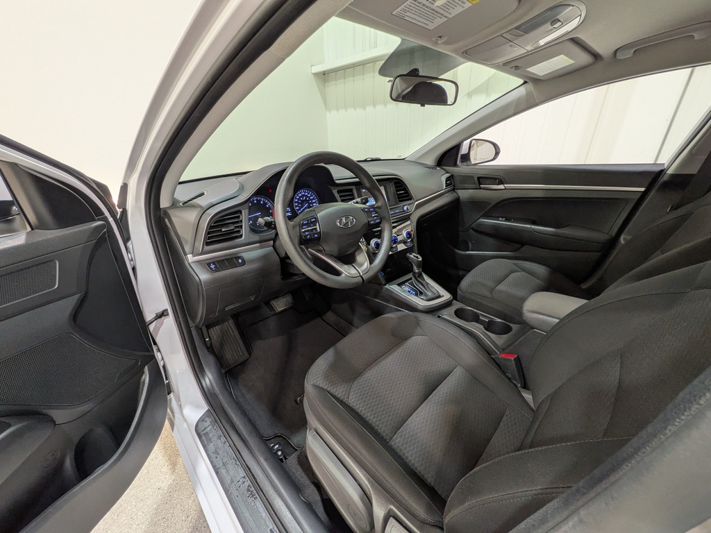 Hyundai Elantra 2019