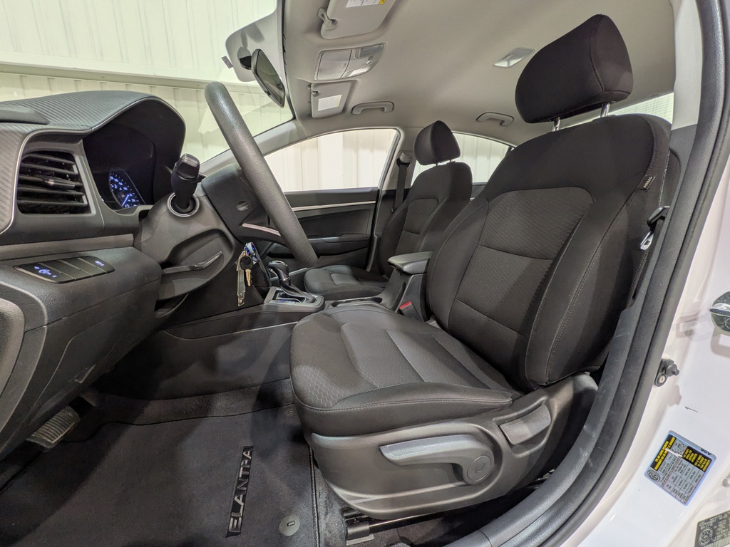 Hyundai Elantra 2019