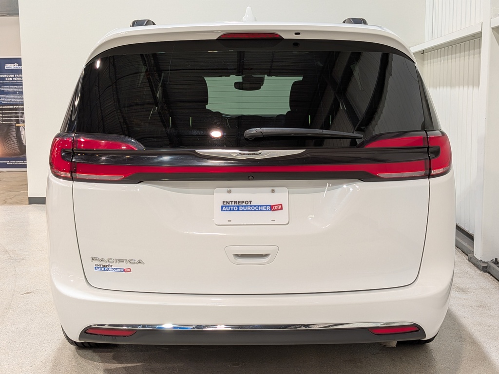 Chrysler Pacifica 2022