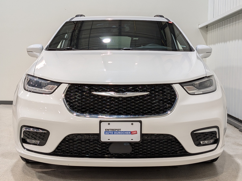 Chrysler Pacifica 2022