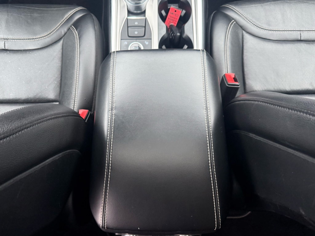 2020 Ford Explorer - Gallery image 26