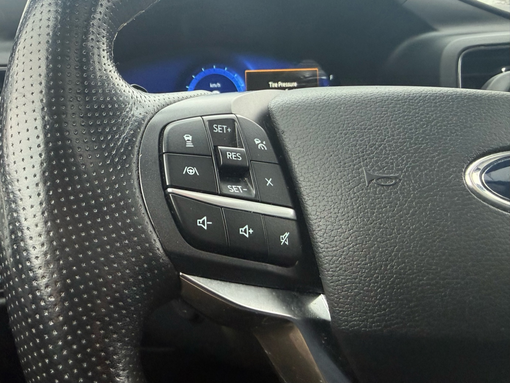 2020 Ford Explorer - Gallery image 14