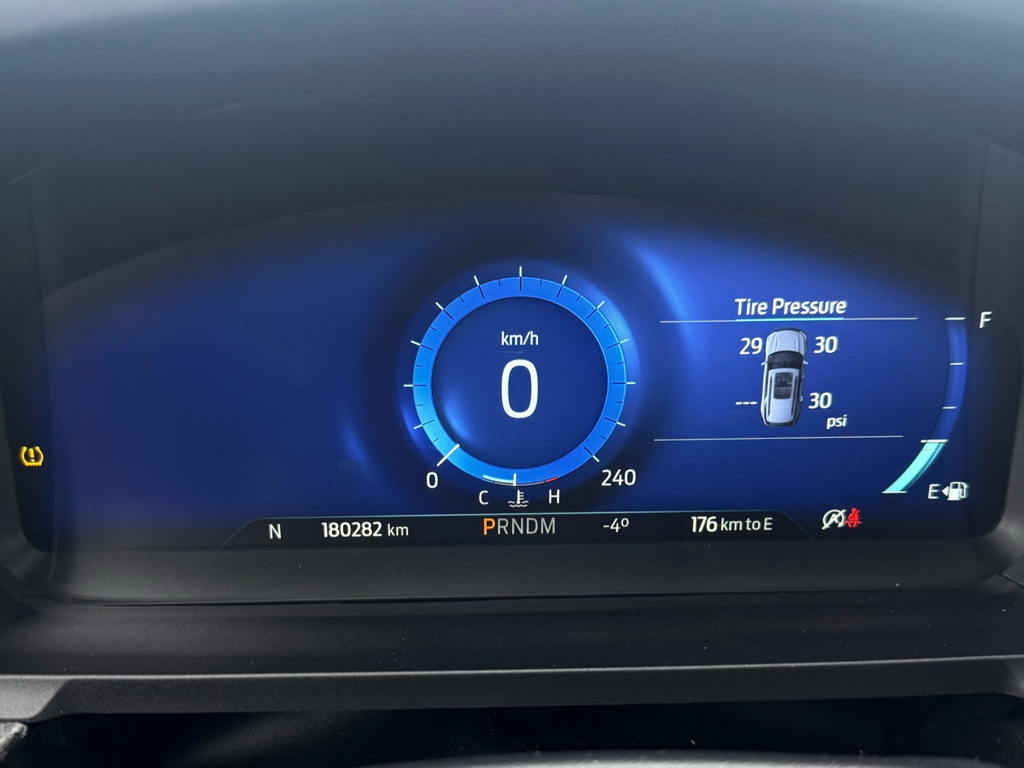 2020 Ford Explorer - Gallery image 16