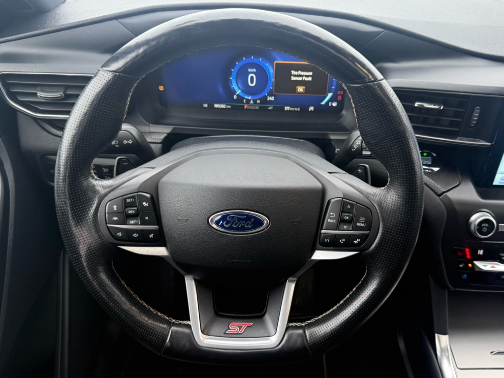 2020 Ford Explorer - Gallery image 2