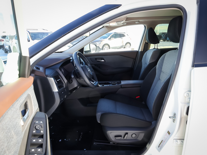 2023 Nissan Rogue - Gallery image 7