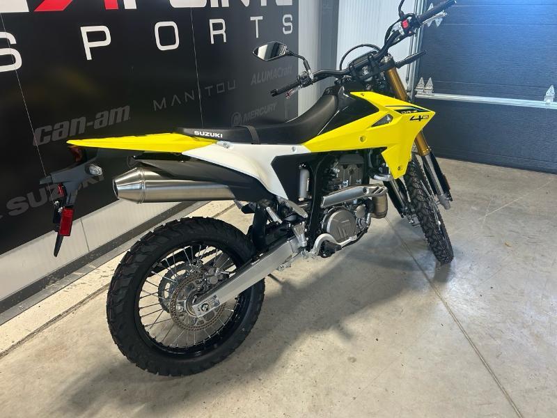 2025 Suzuki DR-Z400S CHAMPION YELLOW NO2