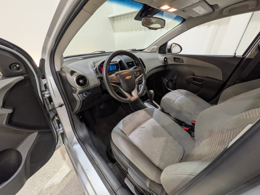 Chevrolet Sonic 2015