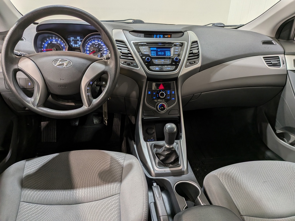 Hyundai Elantra 2014