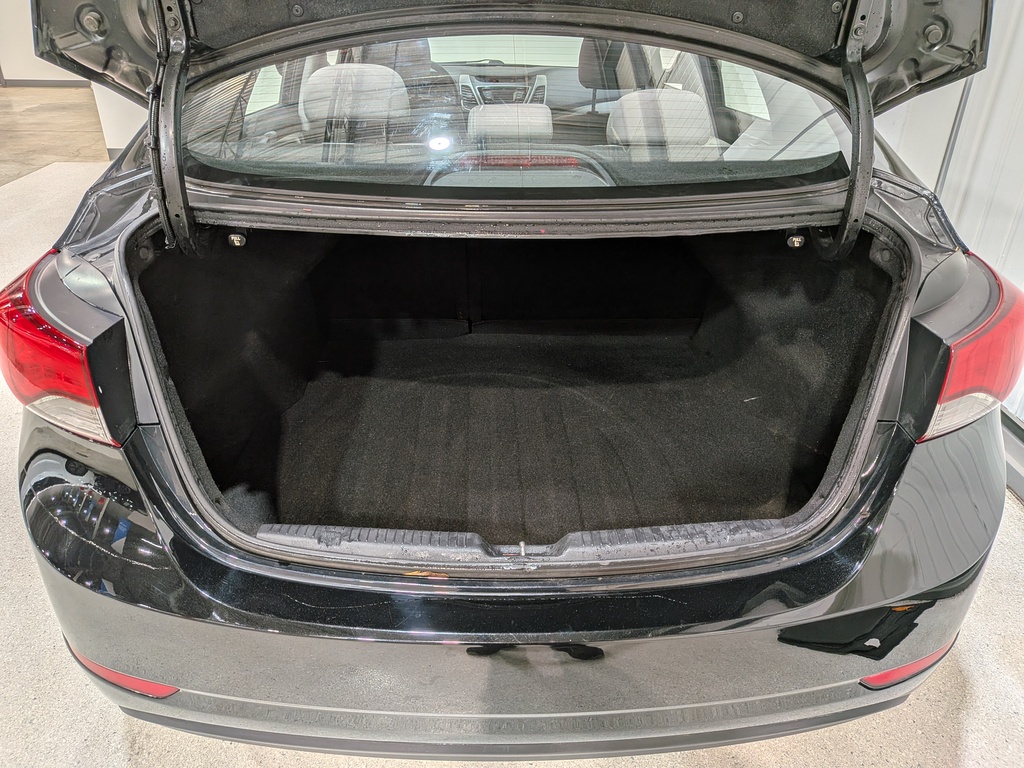 Hyundai Elantra 2014