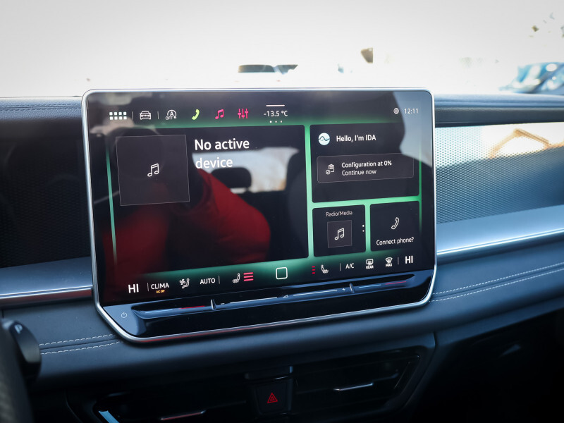 2025 Volkswagen Tiguan - Gallery image 19