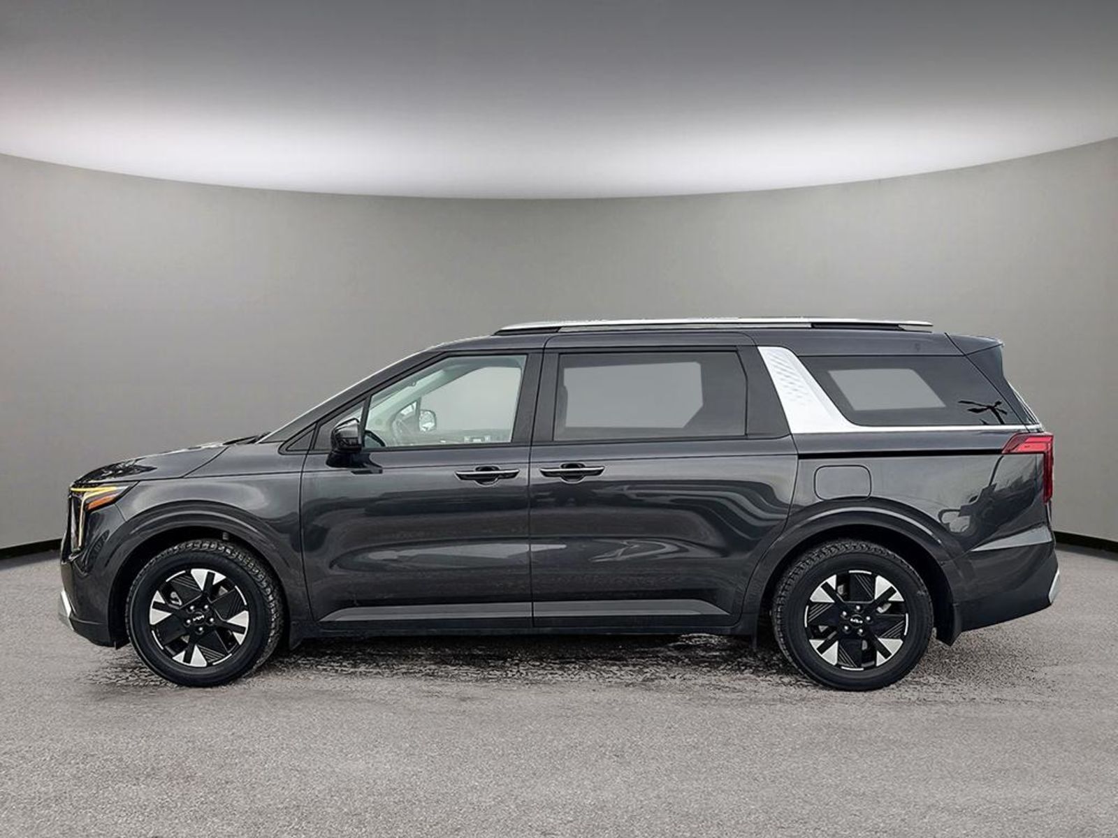 2025 Kia Carnival Hybrid