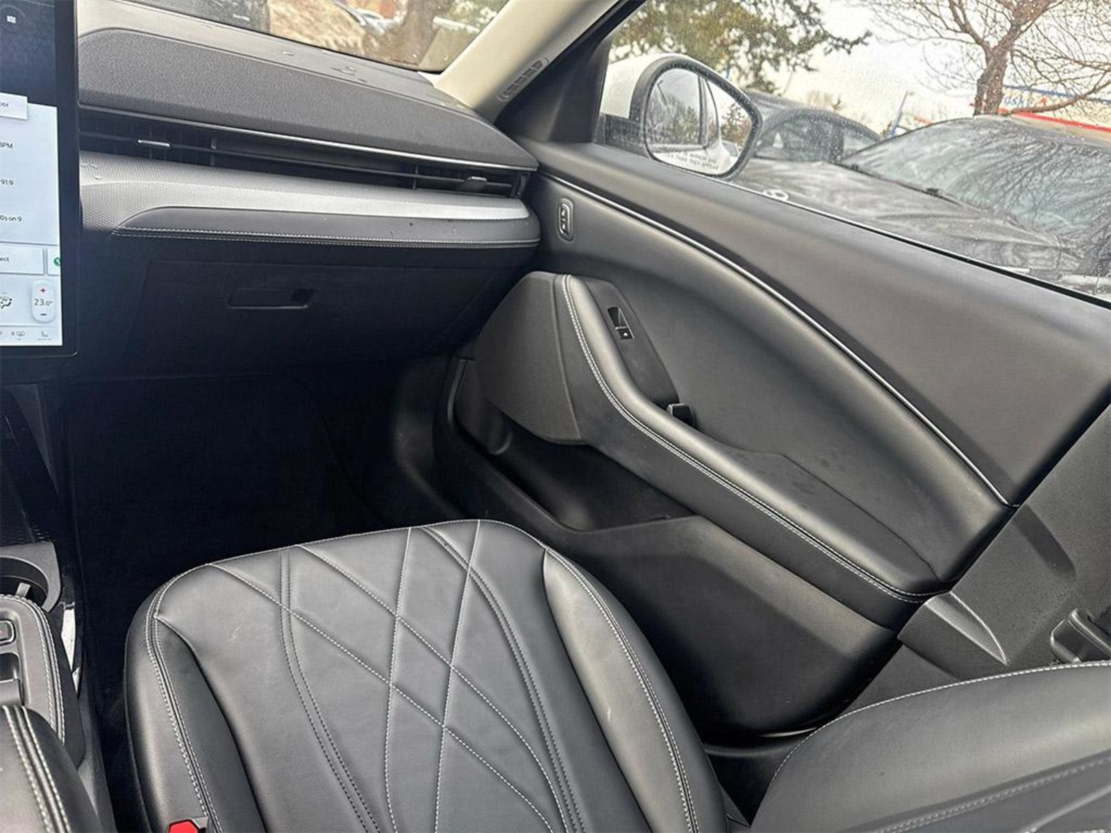 2022 Ford Mustang Mach-E