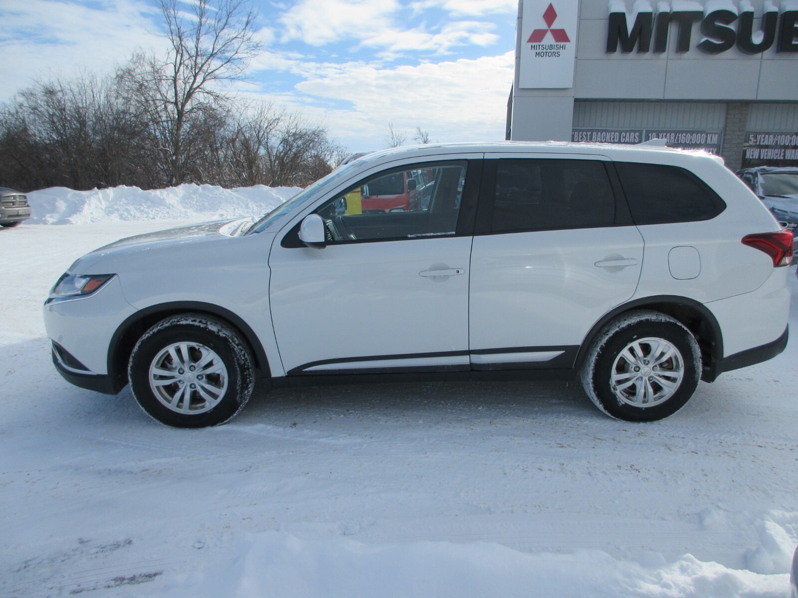 2020 Mitsubishi Outlander