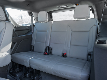 used 2021 GMC Yukon car, priced at $52,995