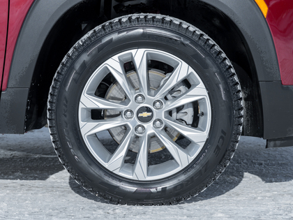 used 2024 Chevrolet TrailBlazer car, priced at $25,995