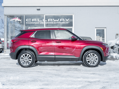 used 2024 Chevrolet TrailBlazer car, priced at $25,995