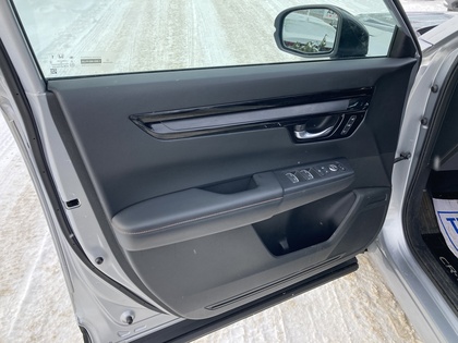 used 2025 Honda CR-V Hybrid car