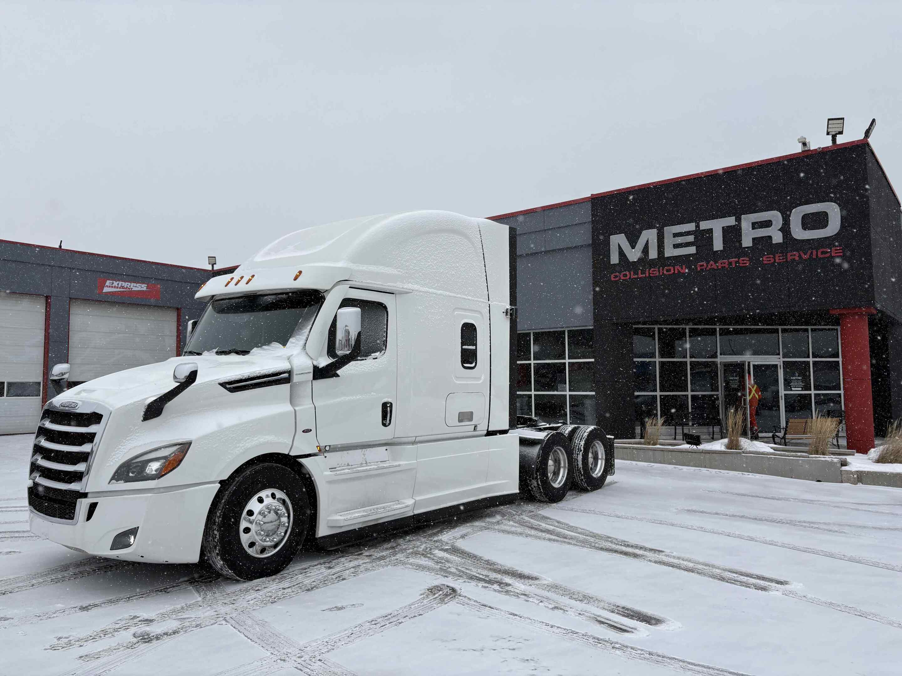 2021 Freightliner Cascadia Safety Certified