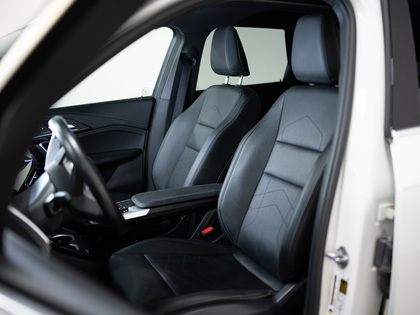 used 2023 BMW X1 car, priced at $33,900