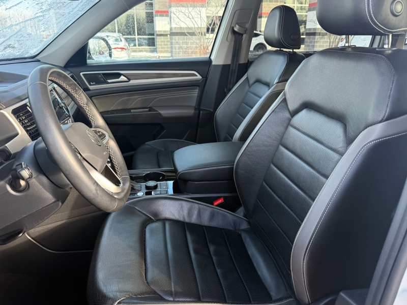 2023 Volkswagen Atlas - Gallery image 11