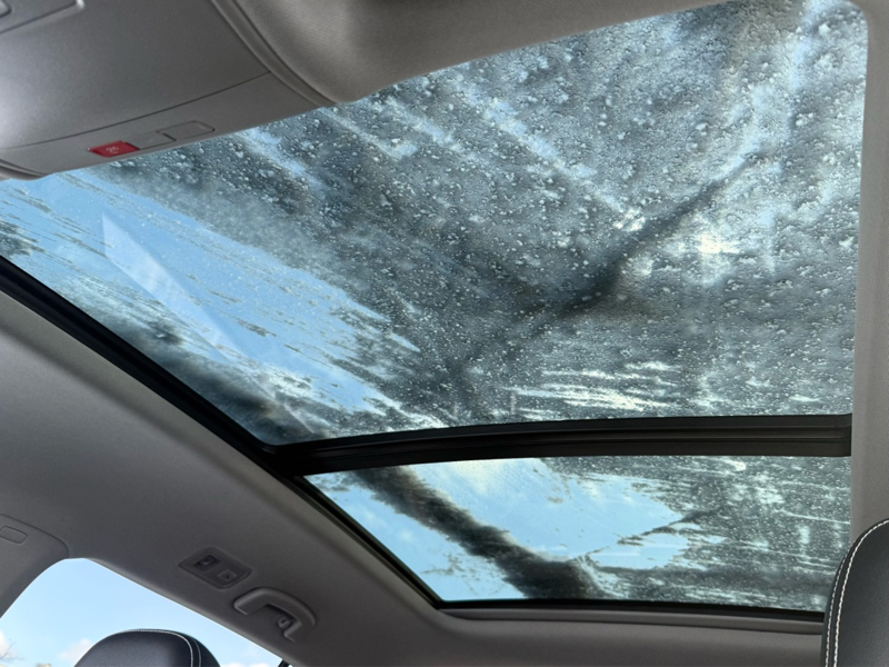 2023 Volkswagen Atlas - Gallery image 21