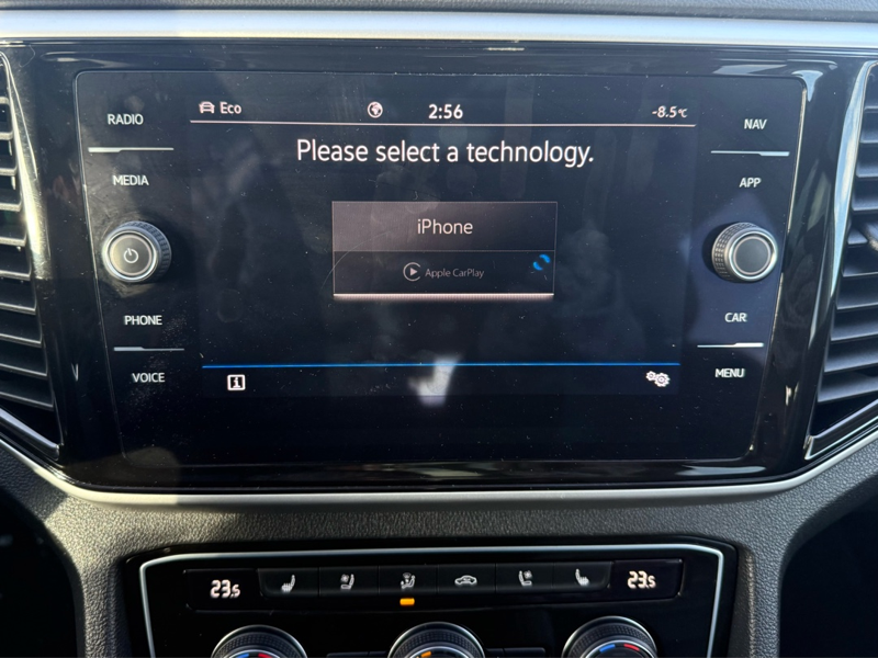 2023 Volkswagen Atlas - Gallery image 17