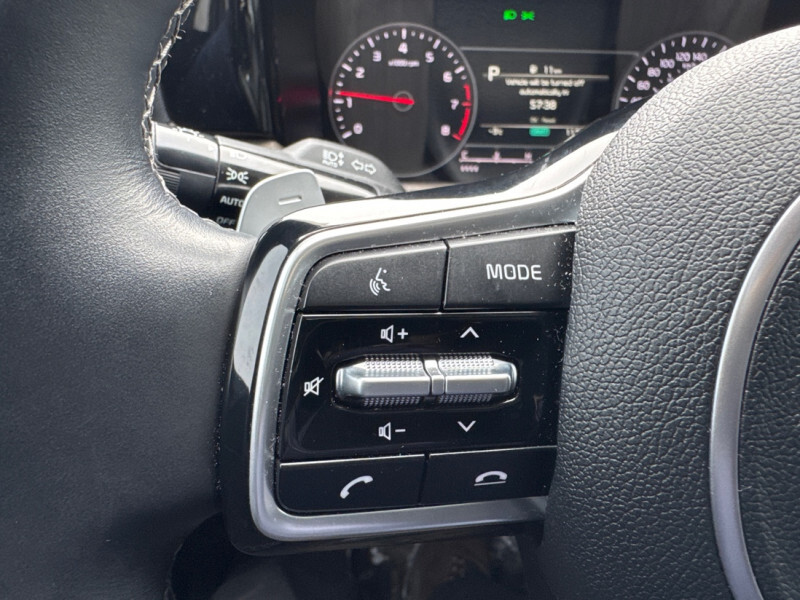 2022 Kia Sorento - Gallery image 16
