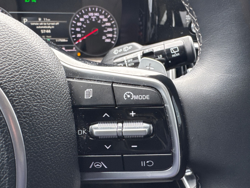 2022 Kia Sorento - Gallery image 15