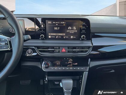 used 2025 Kia Seltos car, priced at $29,297