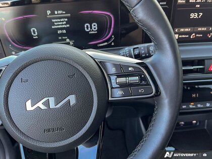 used 2025 Kia Seltos car, priced at $29,297