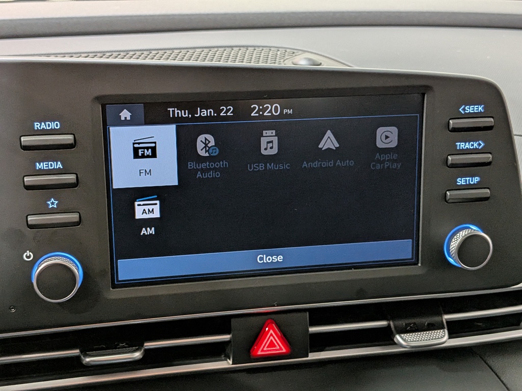 Hyundai Elantra 2024