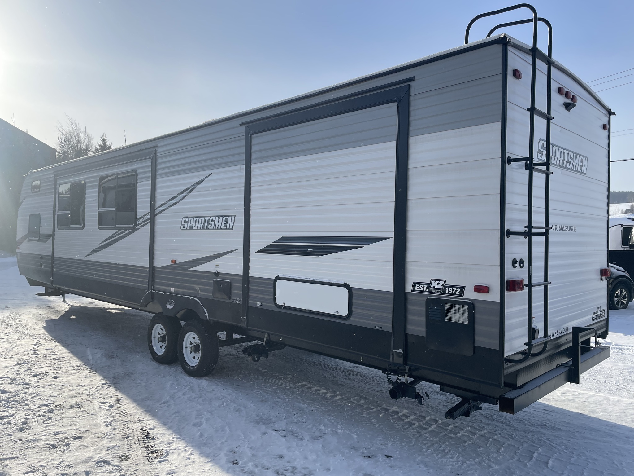 2021 Sportsmen 362BH