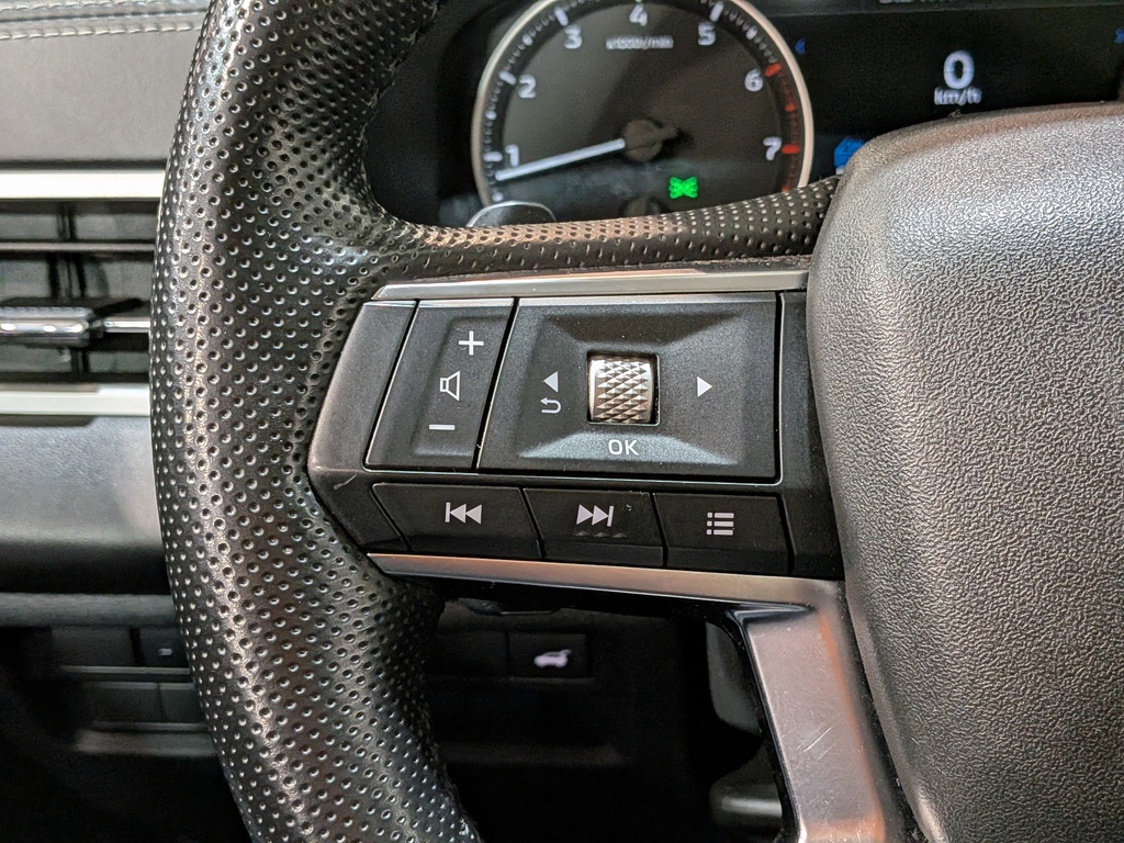 Mitsubishi Outlander 2023