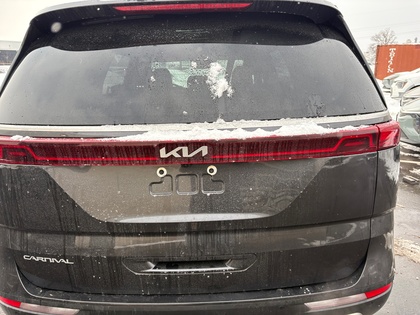 used 2024 Kia Carnival car, priced at $44,095