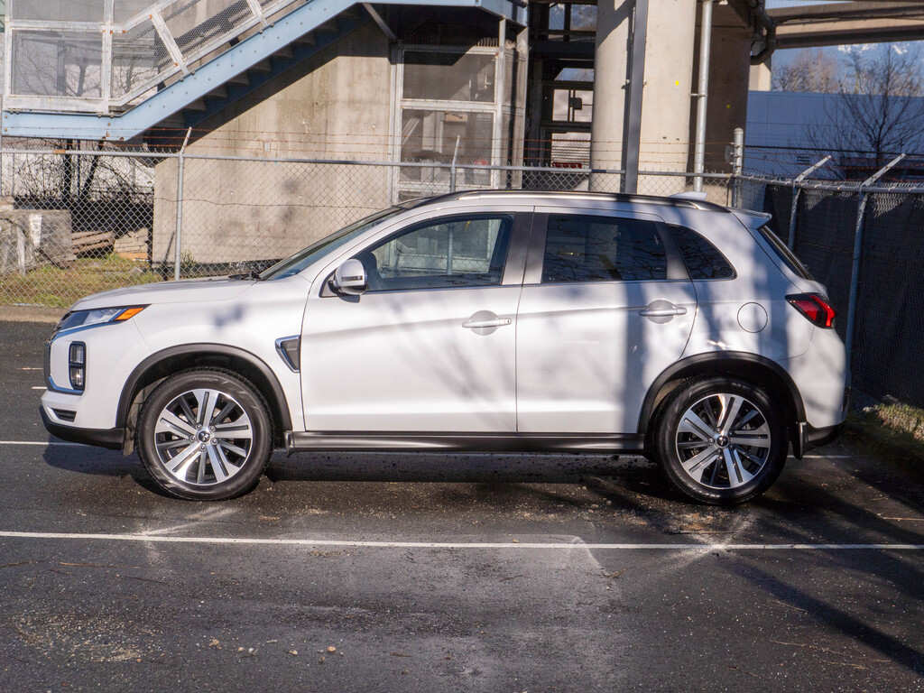 2023 Mitsubishi RVR » Company of Cars