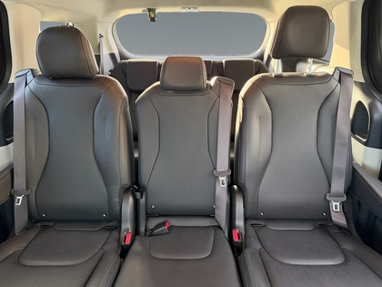 used 2024 Kia Carnival car, priced at $44,495