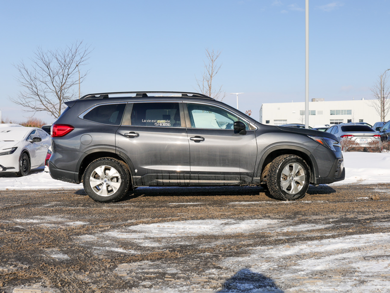 2023 Subaru Ascent - Gallery image 1