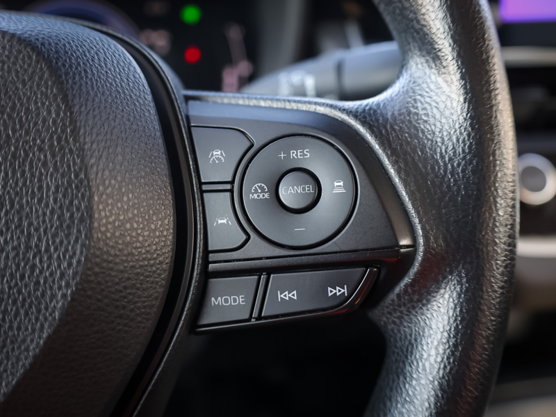 2023 Toyota Corolla Hybrid - Gallery image 17