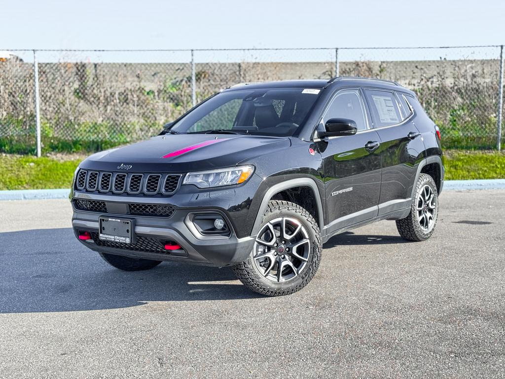 2026 Jeep Compass Trailhawk 4x4 | HEAT STS | Apple CarPlay | Airbags