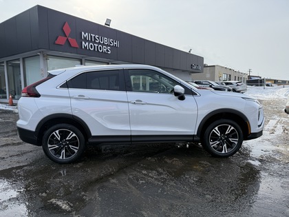 used 2024 Mitsubishi Eclipse Cross car, priced at $28,950