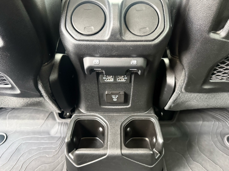 2023 Jeep Gladiator - Gallery image 26