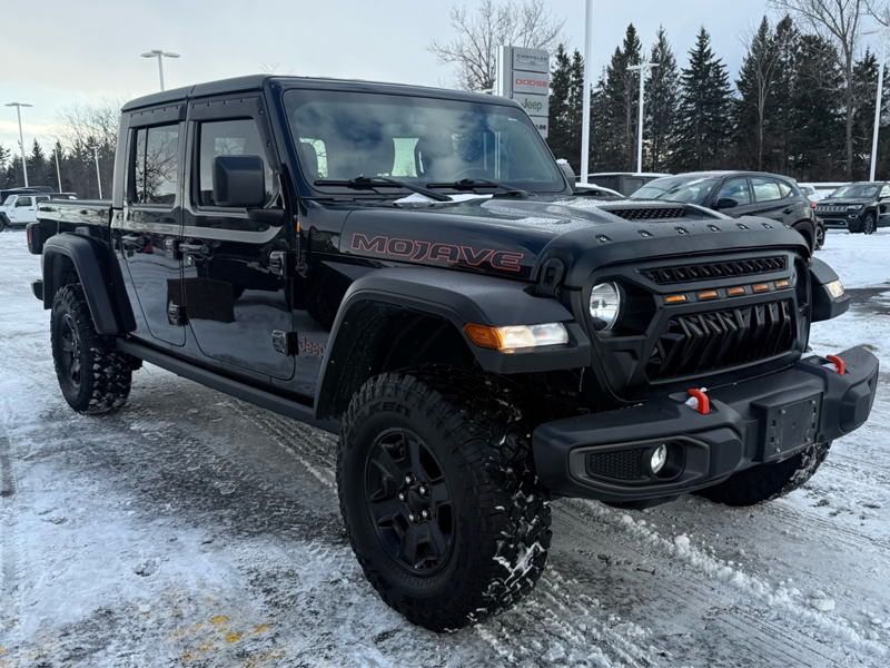 2023 Jeep Gladiator - Gallery image 3