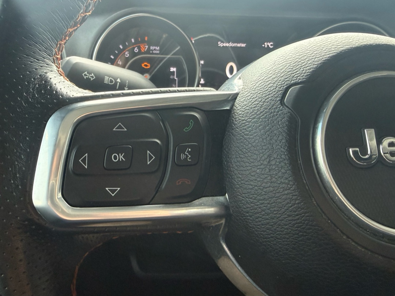 2023 Jeep Gladiator - Gallery image 13