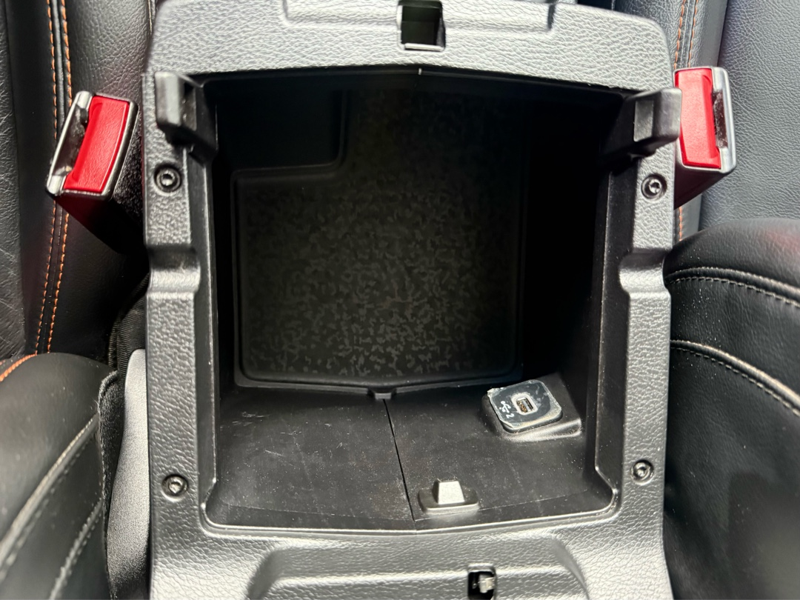 2023 Jeep Gladiator - Gallery image 28