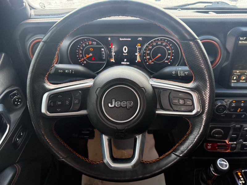 2023 Jeep Gladiator - Gallery image 2