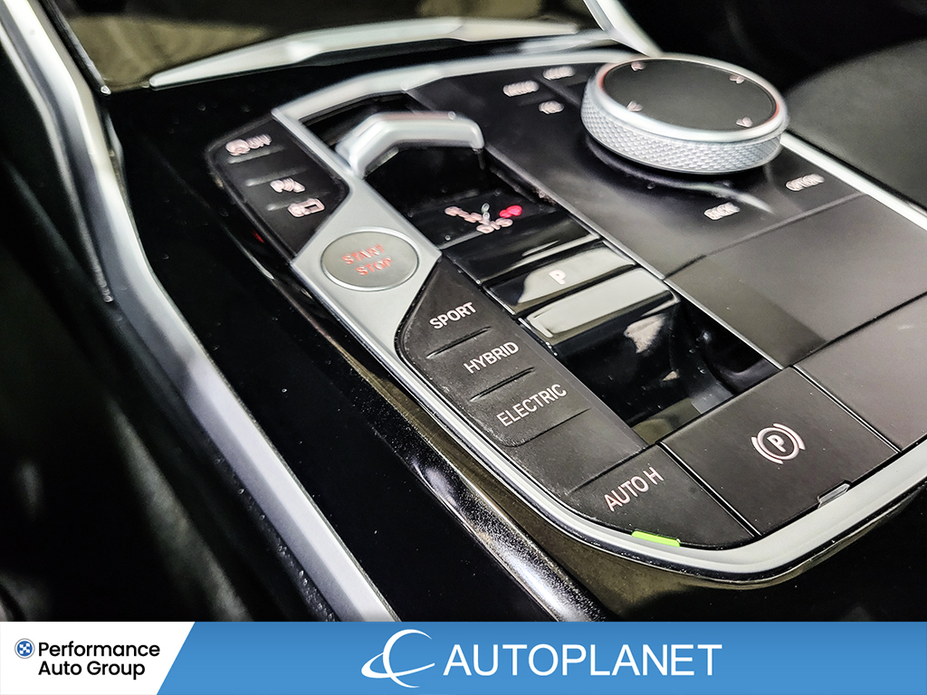 2023 BMW 330e xDrive