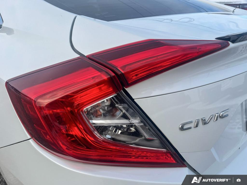 2019 Honda Civic Sedan - Gallery image 8