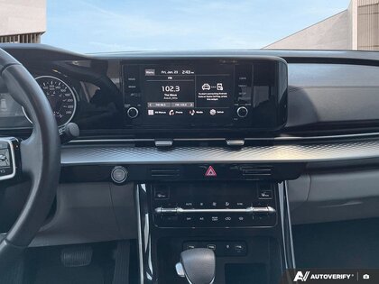 used 2024 Kia Carnival car, priced at $34,900