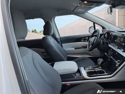 used 2024 Kia Carnival car, priced at $34,900