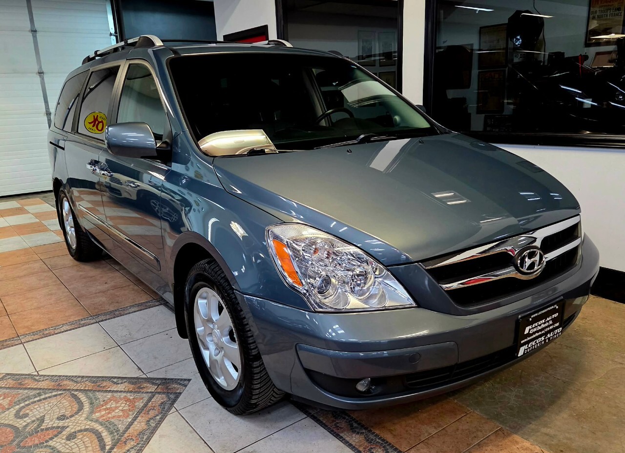 2007 Hyundai Entourage